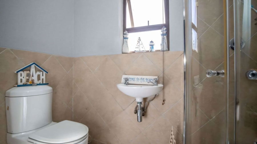 4 Bedroom Property for Sale in Safari Gardens North West